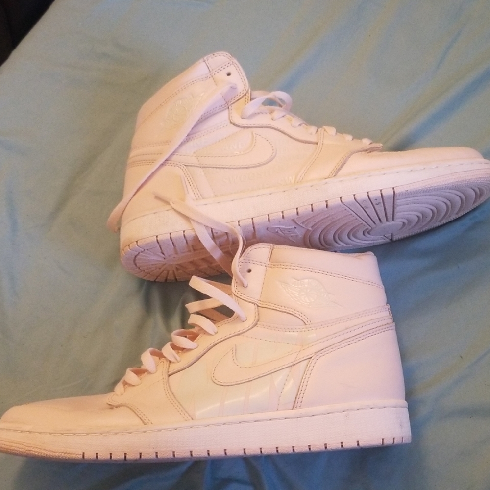 Air Jordan 1 Retro High OG "Guava Ice"